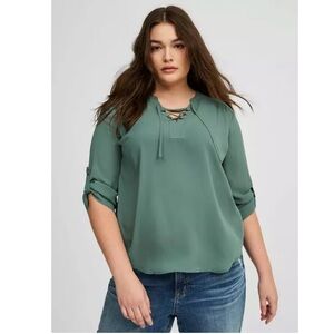 Torrid Harper 3/4 Sleeve Lace-Up Georgette Pullover Blouse Career Green 3X